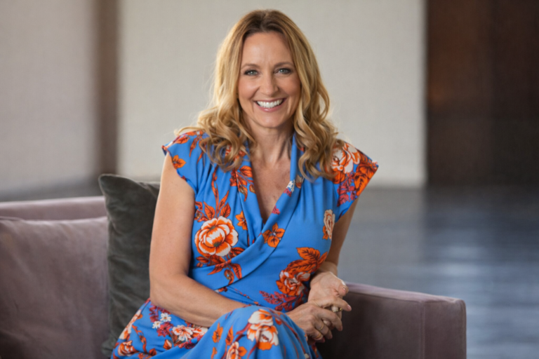 Suzy Batiz PooPourri